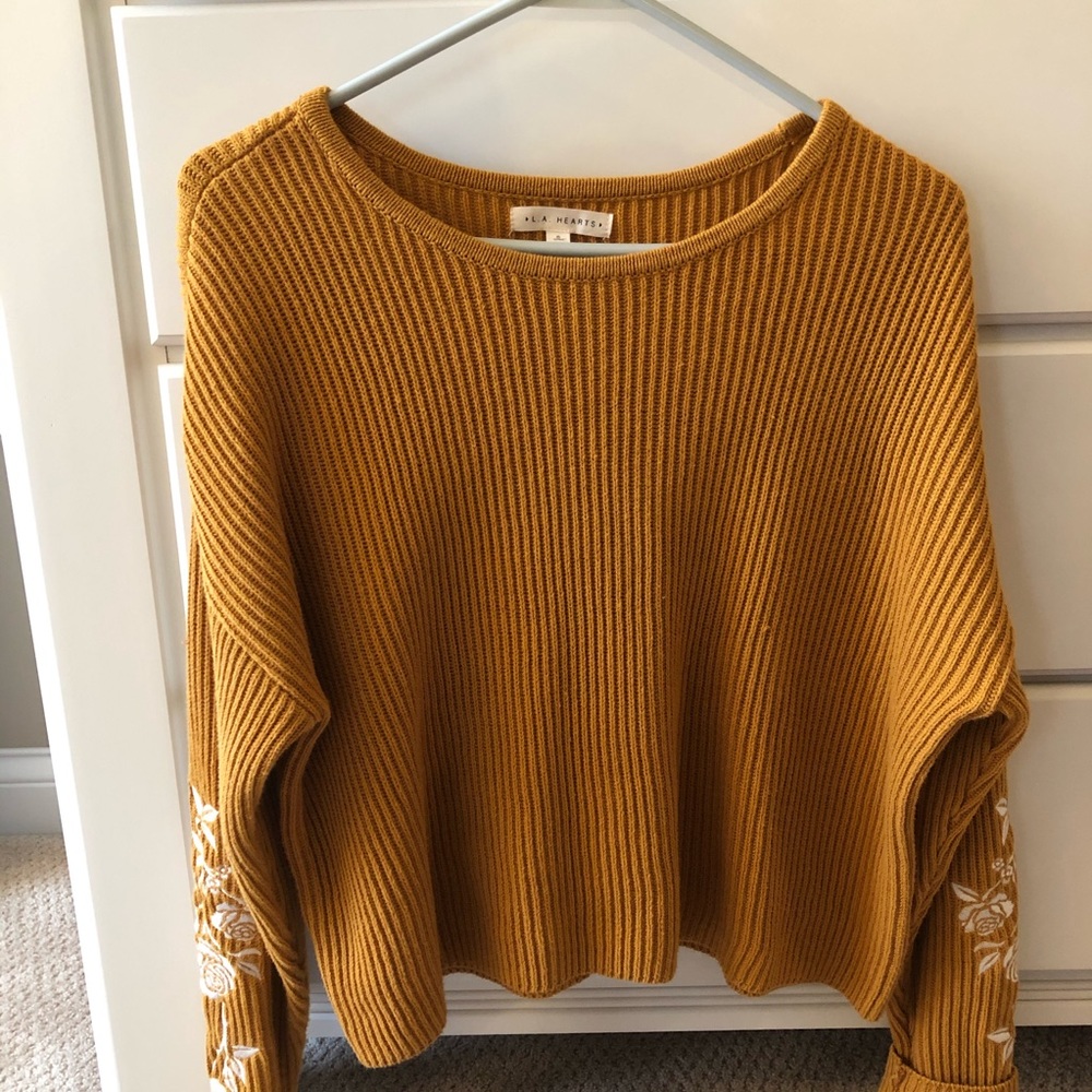 Pacsun Sweater